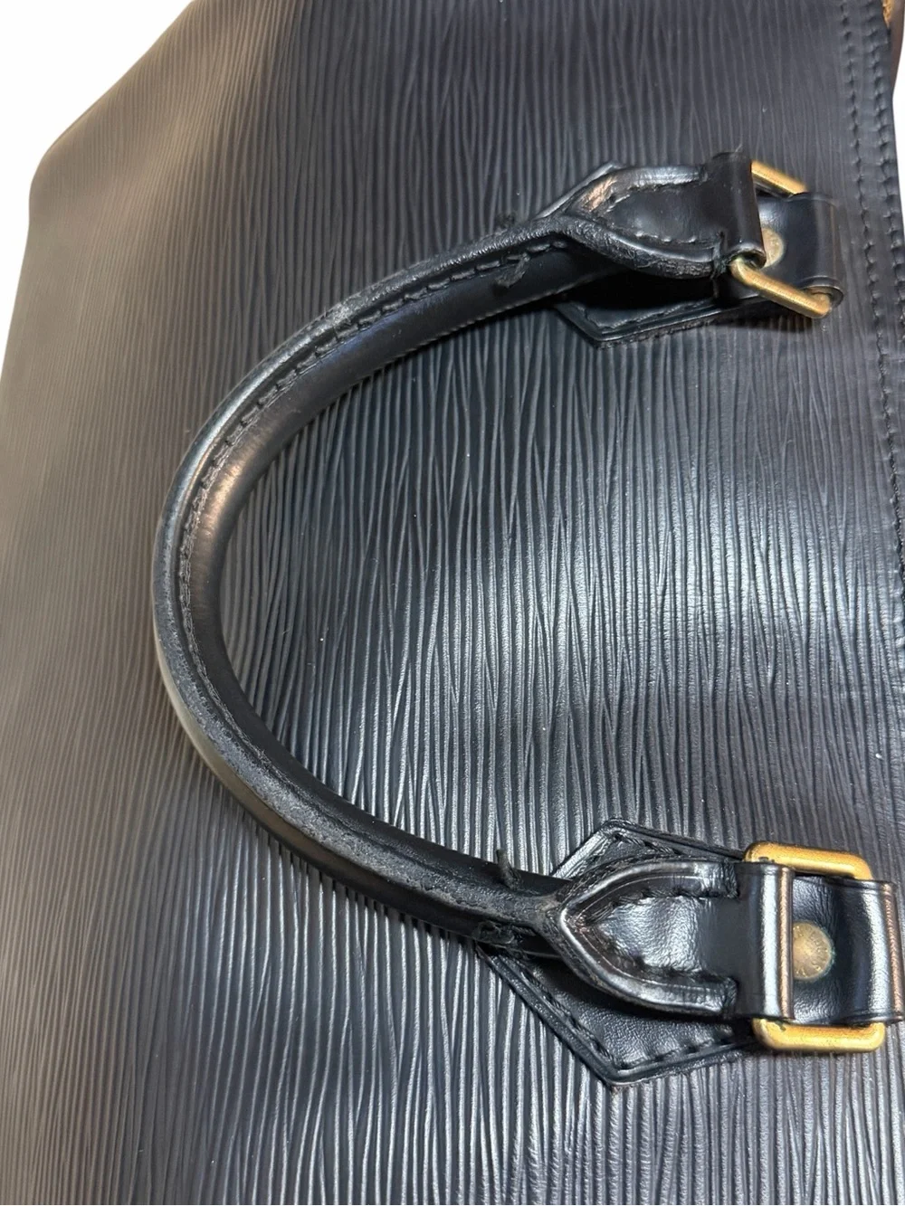 Louis Vuitton Epi Leather Speedy 30